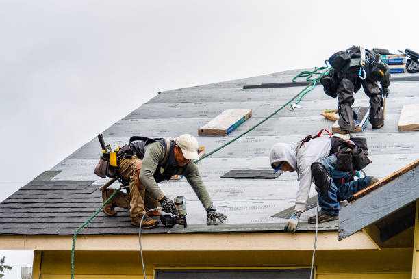 Professional Flat Roof Repair technician working in Woodbridge, NJ
